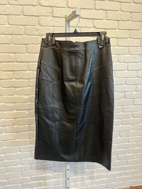 Textured Black Faux Leather Pencil Skirt